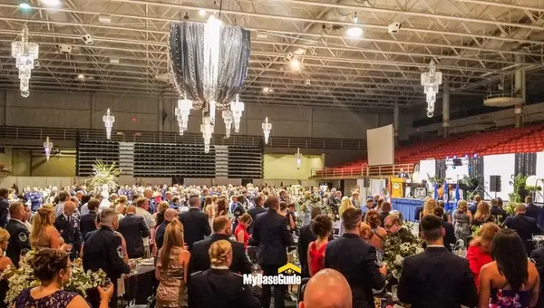 Going to a Military Ball? Here's What You Need To Know