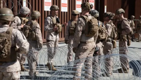 Trump Authorizes Military Control Over US-Mexico Border Lands