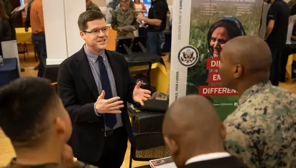 Skillbridge Is Helping Servicemembers Gain Civilian Work Experience