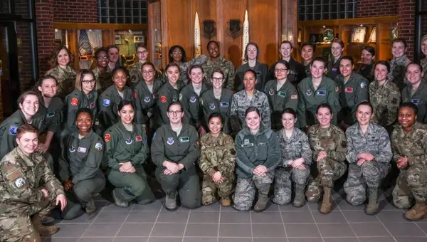 Dissecting the Challenges Faced By Women in the Military vs. Their Opportunities