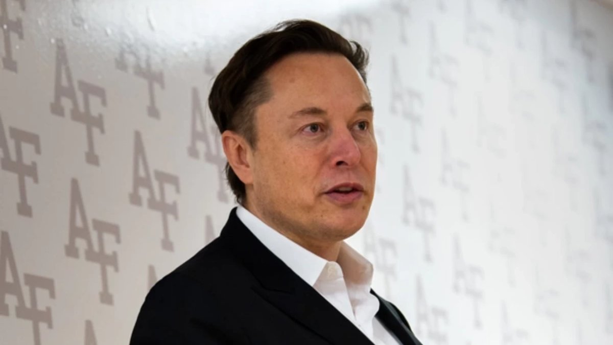 trump defense spending