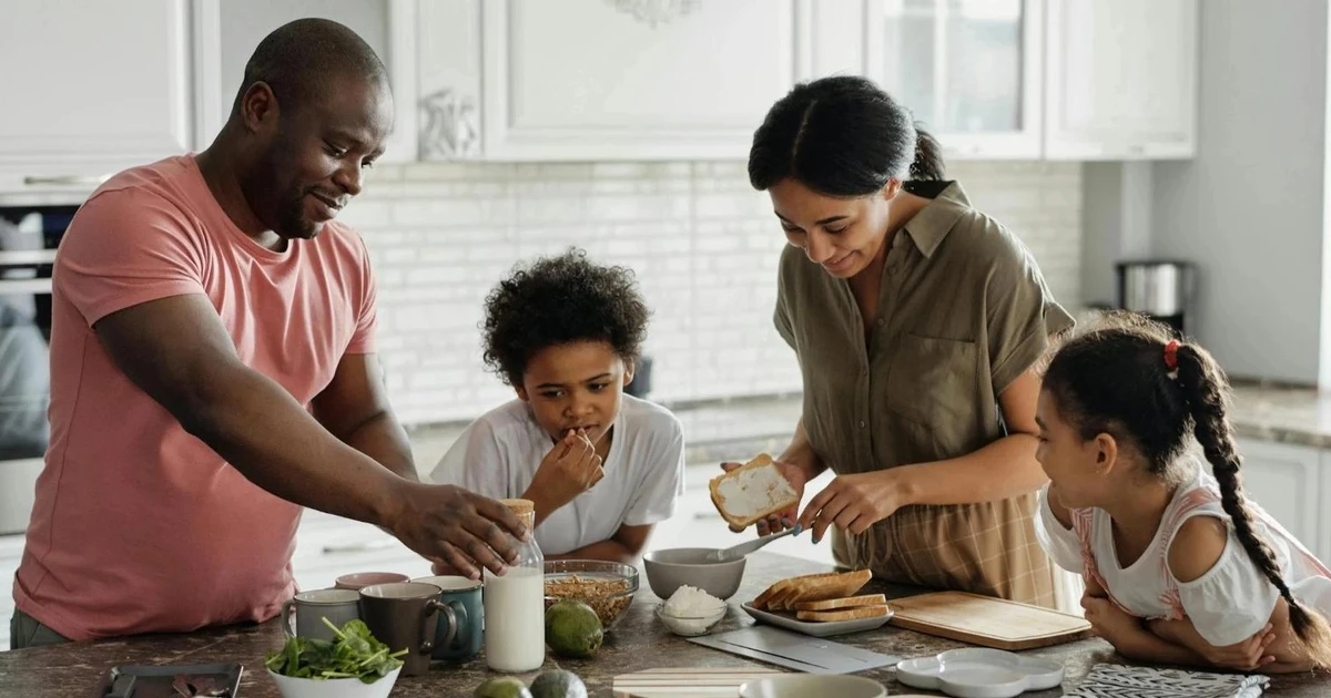 How to Make Easy Home-Cooked Meals While Serving Your Country