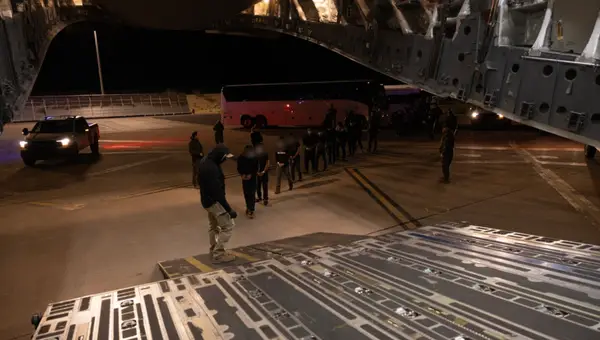 Pentagon Cancels Trump-Ordered Military Deportation Flights