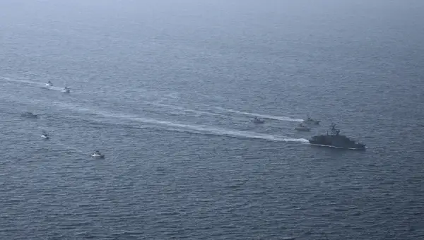 U.S. Forces Surge to the Persian Gulf