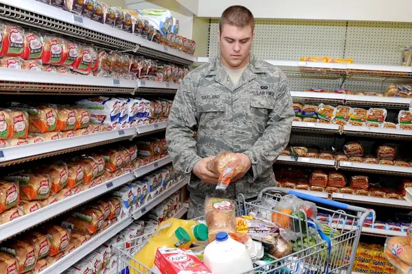 Congress Moves to Block Commissary ‘Privatization’ in New NDAA Report