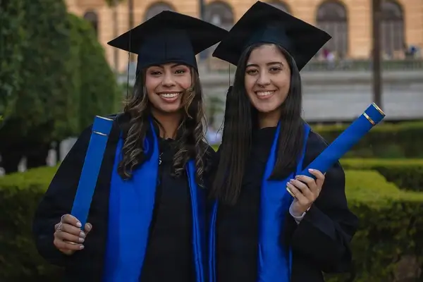 Is Your Military Kid Graduating? Here’s How to Keep Their TRICARE Coverage