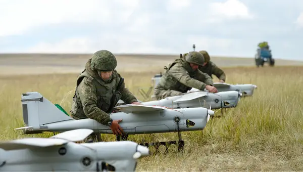 Ukraine Resumes Drone Strikes After US Support Amid Russia Talks