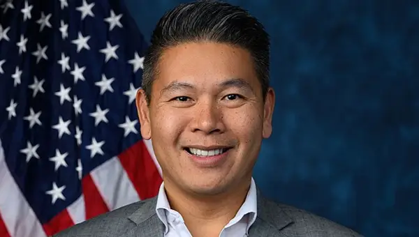 Rep. Derek Tran's Bill Fights Federal Job Cuts for Veterans