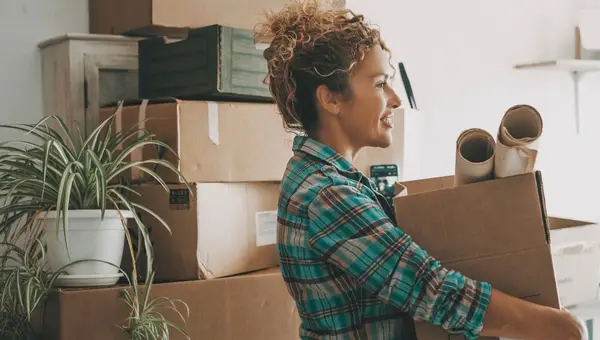 PCS Moving Tips for Military Spouses: 7 Essential Strategies