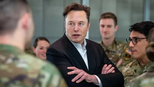 Elon Musk Challenges F-35 Program Viability