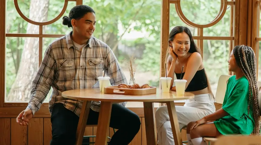 Where to Find Year-Round Military Discounts on Dining in 2026