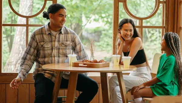 Where to Find Year-Round Military Discounts on Dining in 2026