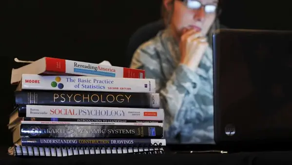 Here's How Vets Can Use Both Post- 9/11 and Montgomery GI Benefits