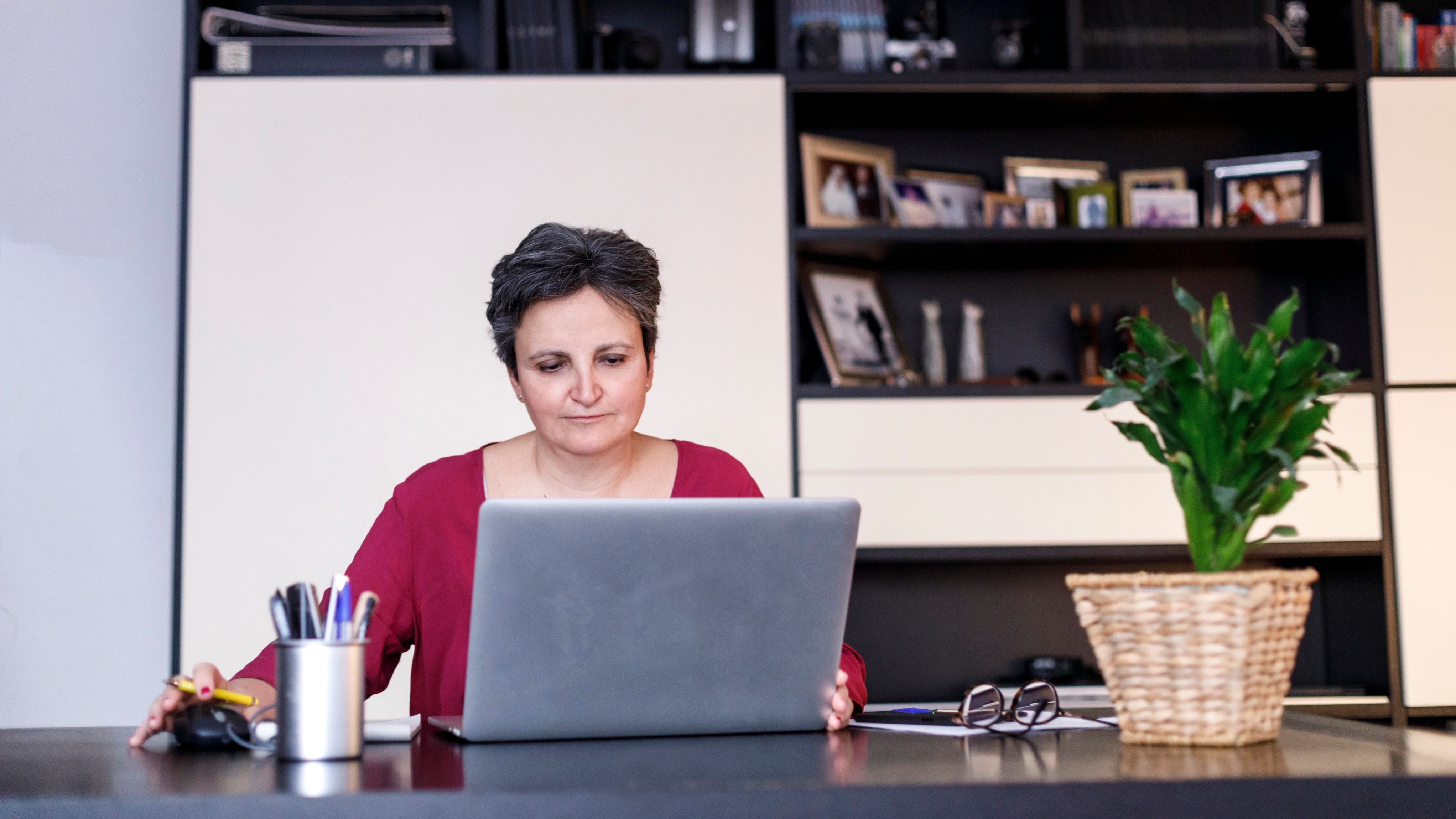 The 90-Day Buffer: What OPM’s New Layoff Rules Actually Mean for Milspouses