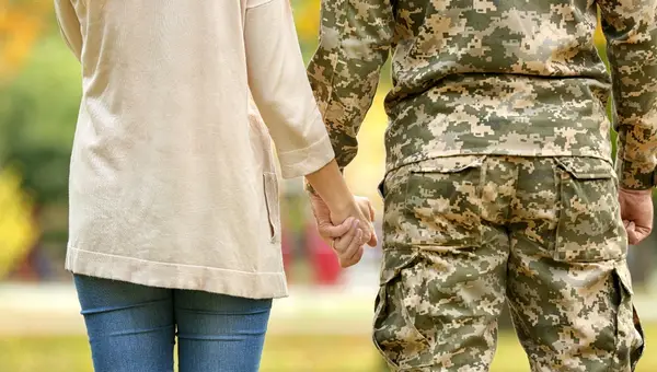 Deployment Tips: Strengthening Military Spouse Bonds