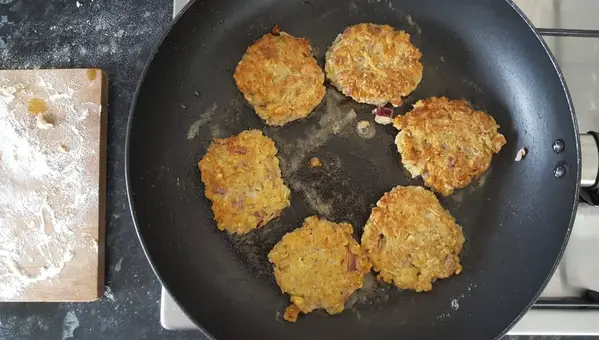 The Weirdest Recipes From WWII People Had to Make Because of Food Rationing