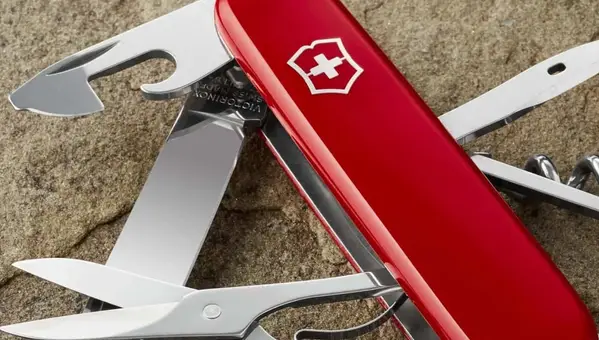Victorinox Knives Are a Must-Have for Vets – Here Are 5 Great Buys