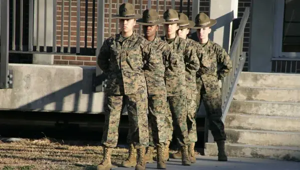 Report Advises Putting Women Into Marine Platoons in Recruit Training