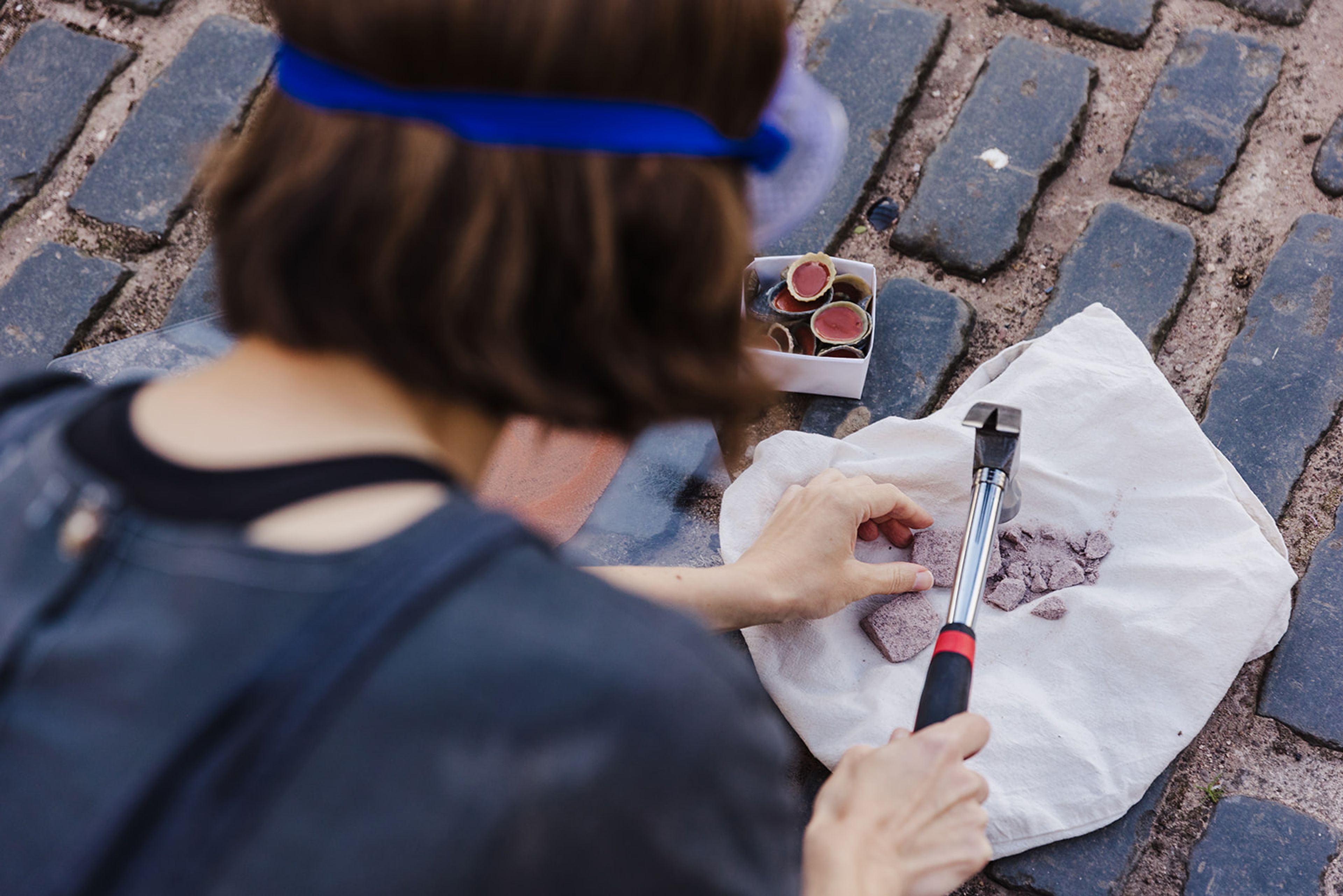 Annie Lord, Sketching in Stone, 2024. Image credit: Sarah Jamieson / Pictorial Photography