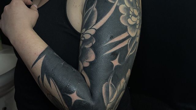 Tattoo Aftercare in Winnipeg: How to Heal Your Tattoo in Manitoba’s Climate