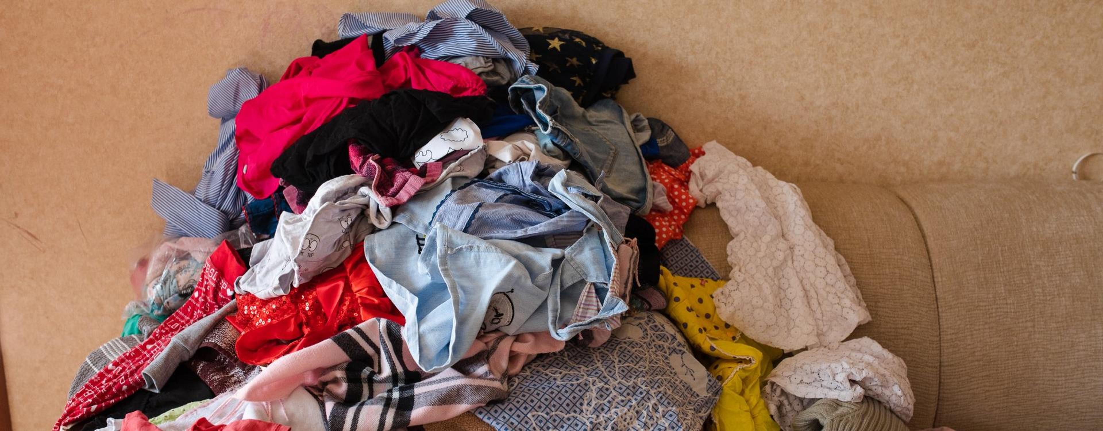 Messie-Wohnung entrümpeln: Ratgeber für Vermieter, Angehörige & Betroffene