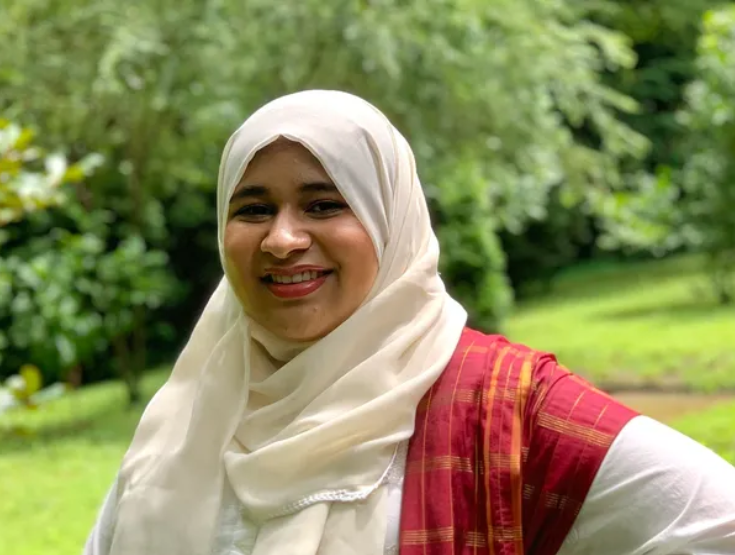 Shaherazad Shelves Author