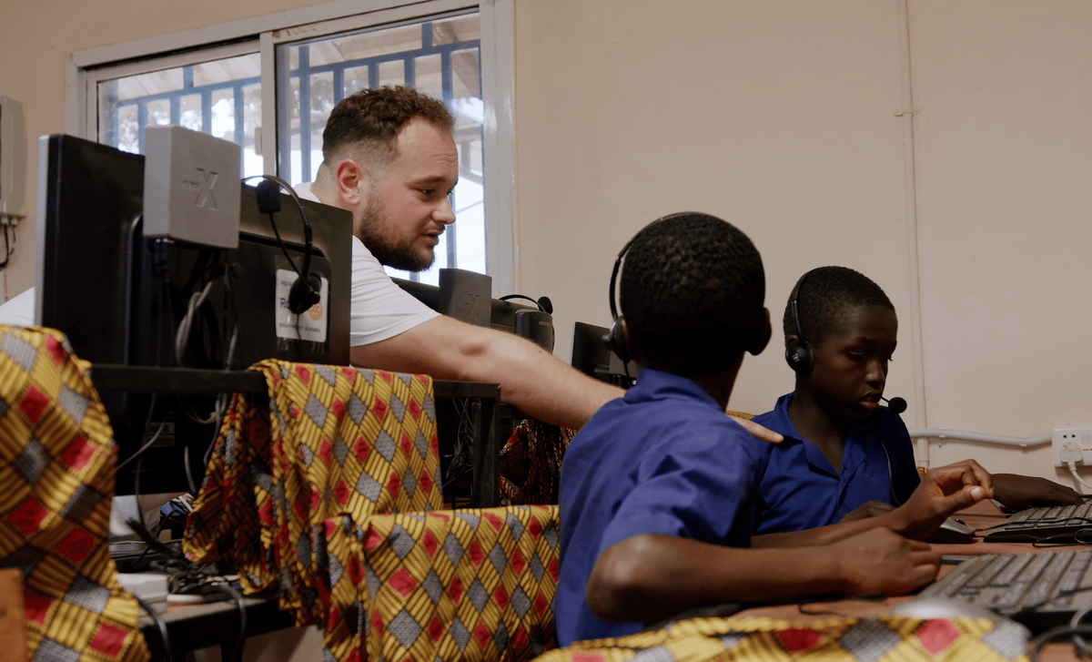 Teaching computer skills