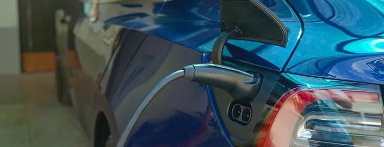 tesla-touch-up-paint-repairs