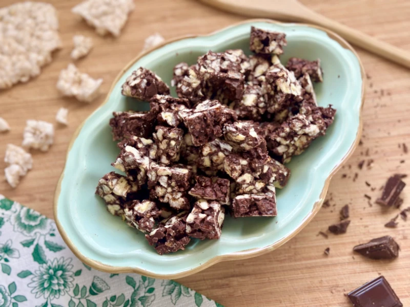 Sprøde chokoladebidder med havssalt