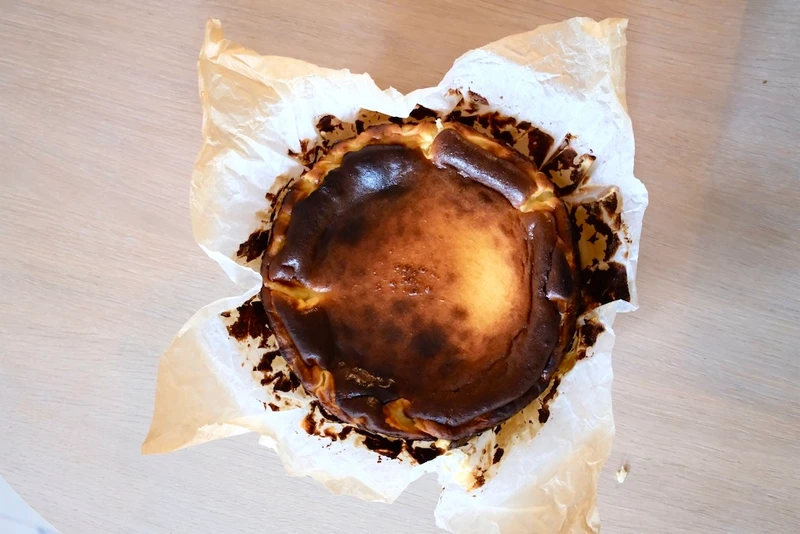 Basque cheesecake