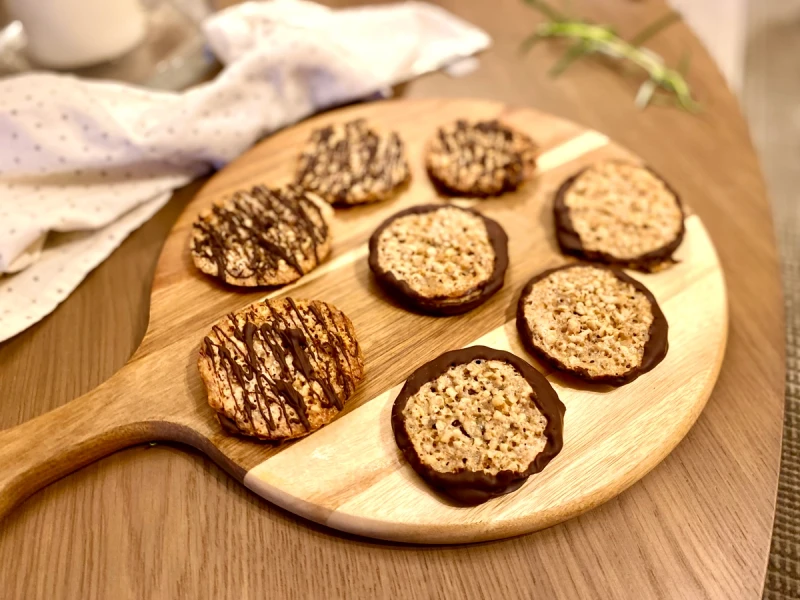 Havreflager med chokolade og nødder