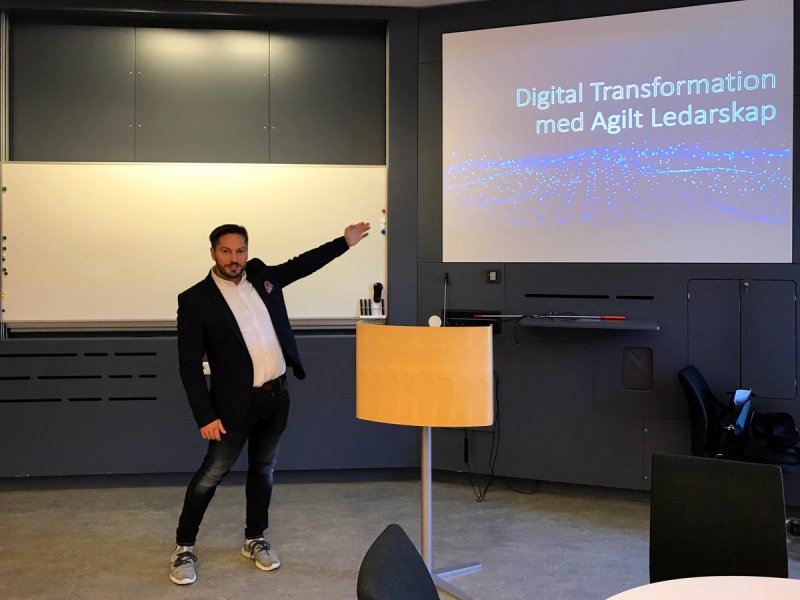 Anders på AI-Scenen