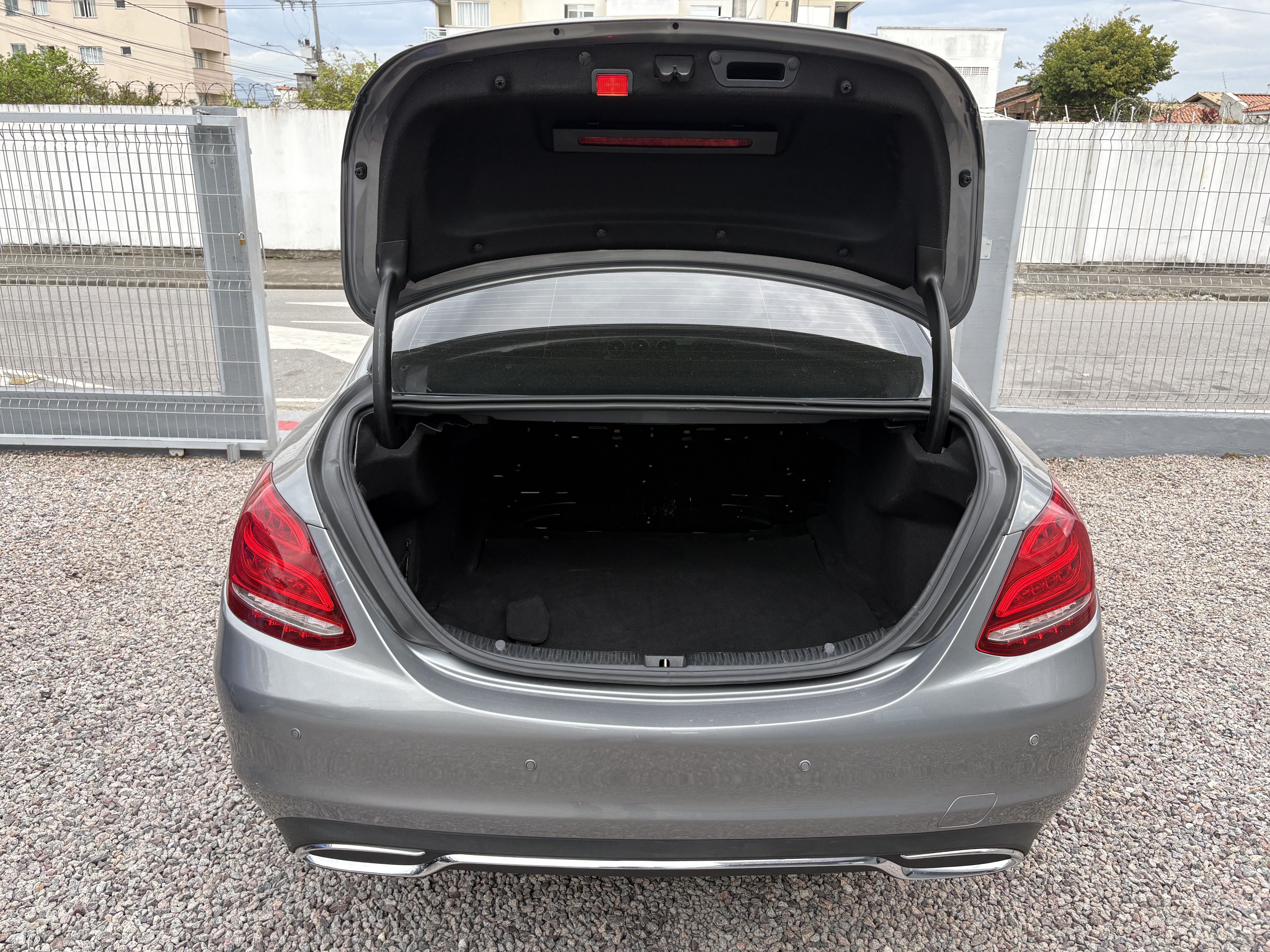 Mercedes-Benz C-180 CGI Coupé Sport 2014 - 4
