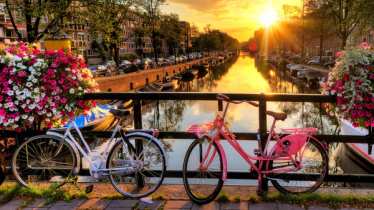 Amsterdam - Sunshine - Bikes