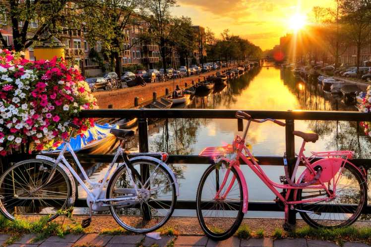 Amsterdam - Sunshine - Bikes