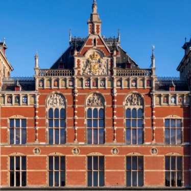 View of Amsterdam street - Amsterdam centraal station - people