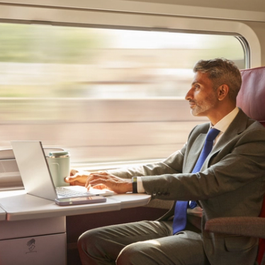On board - Passenger - Computer