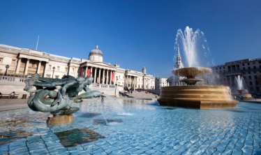 Trafalgar Square - National Gallery