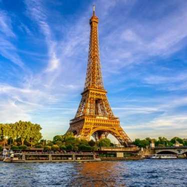 Eiffel Tower - blue sky