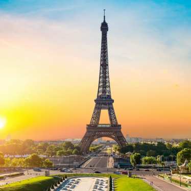 Paris - Eiffel Tower - Summer - Sunset