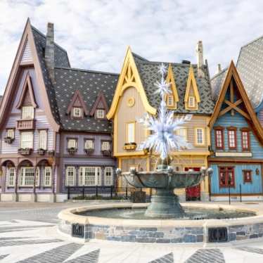 World of Frozen at Disneyland® Paris