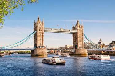 London - Tower Bridge - sunny