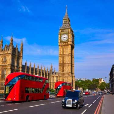Red buses by Big Ben