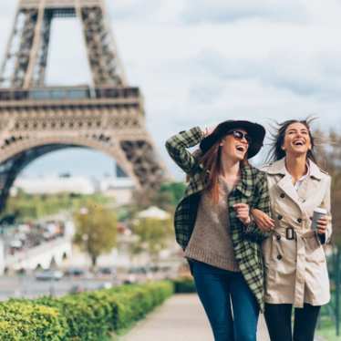 Paris - Eiffel Tower - Friends