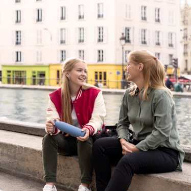 Paris - family - friends - canal St Martin - Delta