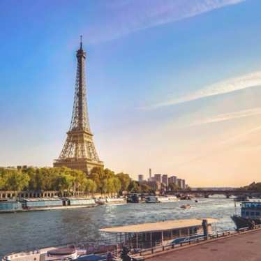 Eiffel tower, Paris. France.
