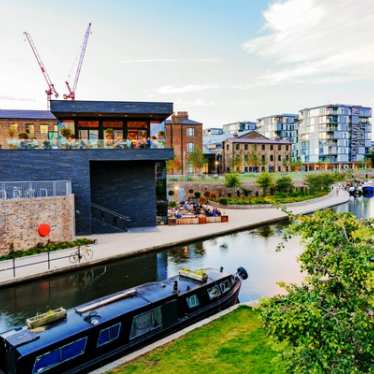 London - canal - Kings cross area