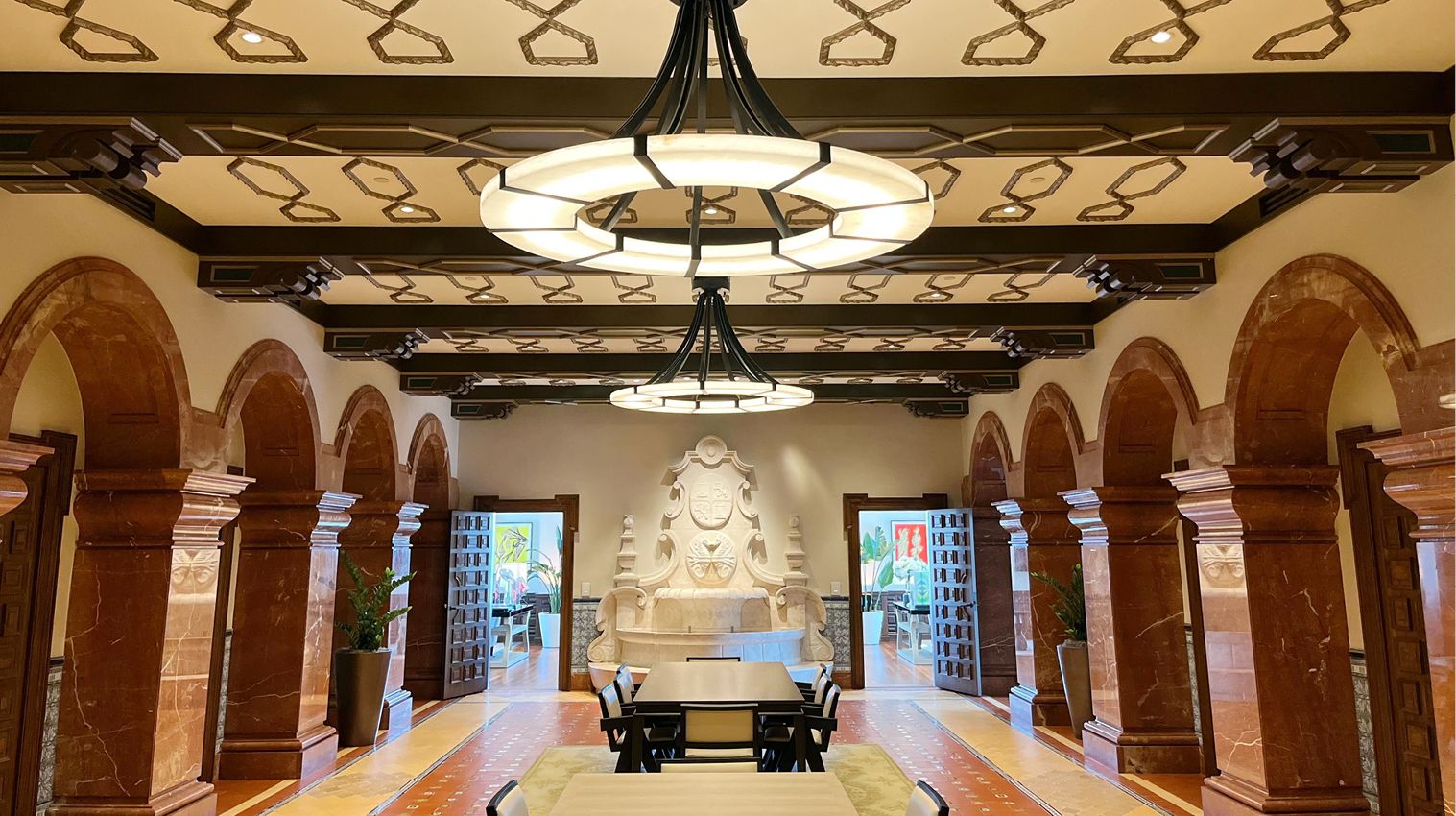 Four Seasons Hotel Lobby