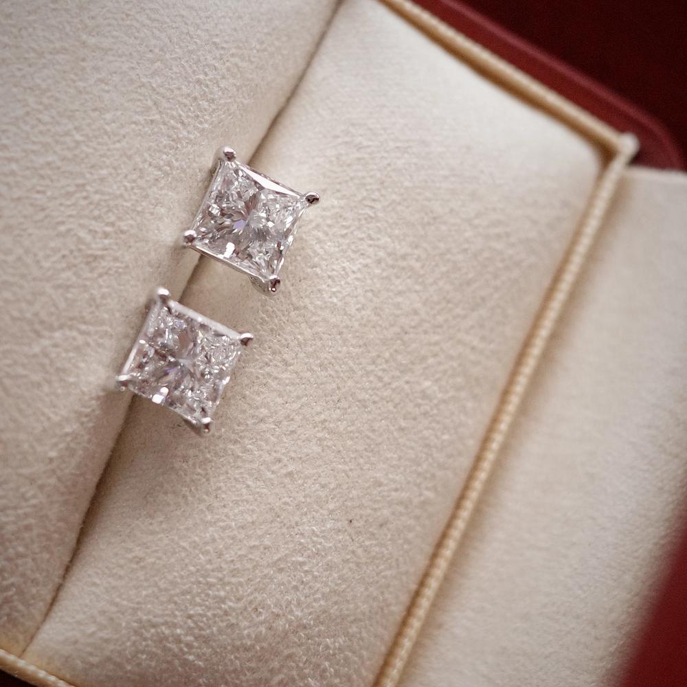 ต่างหูเพชร Princess Cut Earrings 2ct
