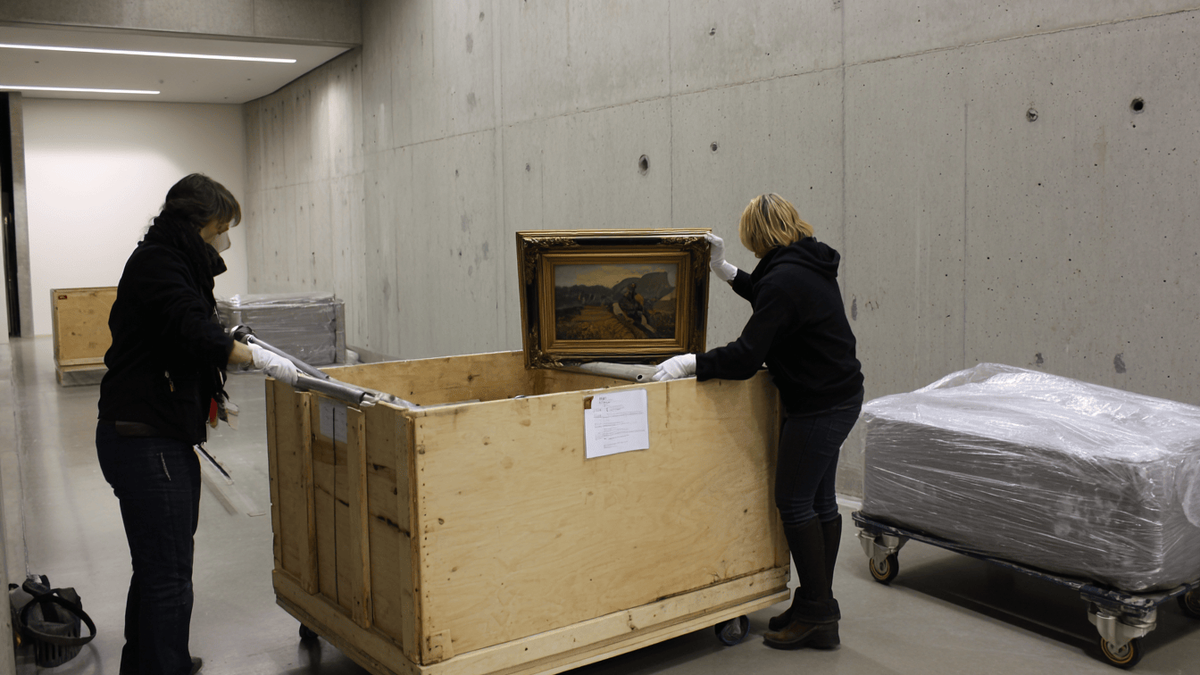 Fine Art Handling And Collection Security.